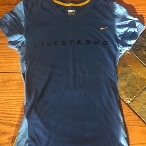 🌟3/$20 Livestrong Nike short-sleeve shirt